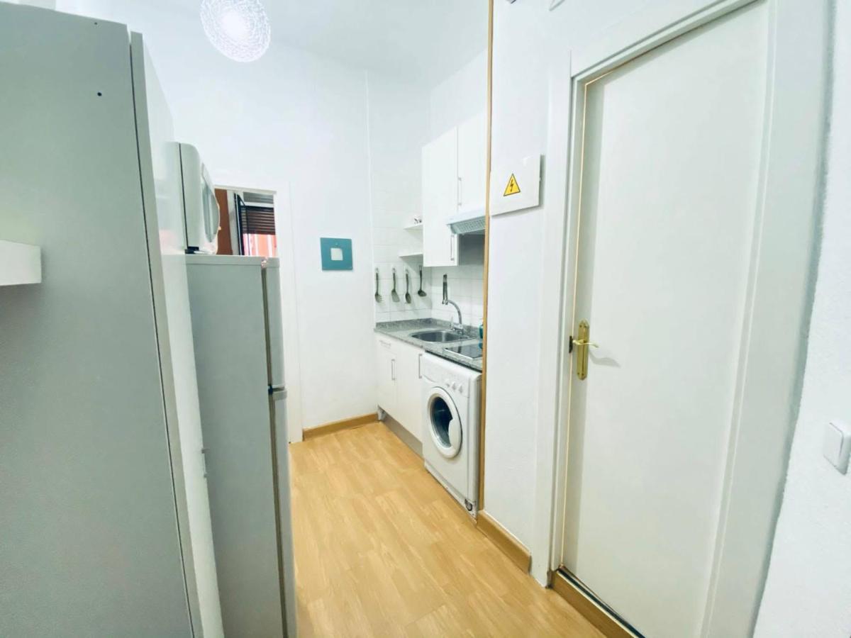Apartamento En Gran Via De Madrid 45 4 Exteriör bild