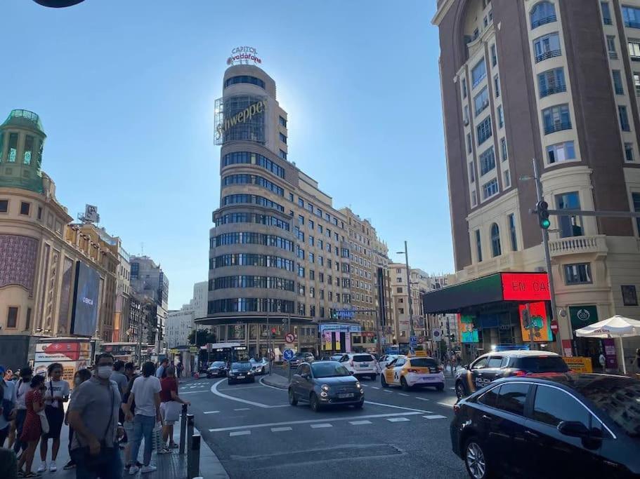 Apartamento En Gran Via De Madrid 45 4 Exteriör bild