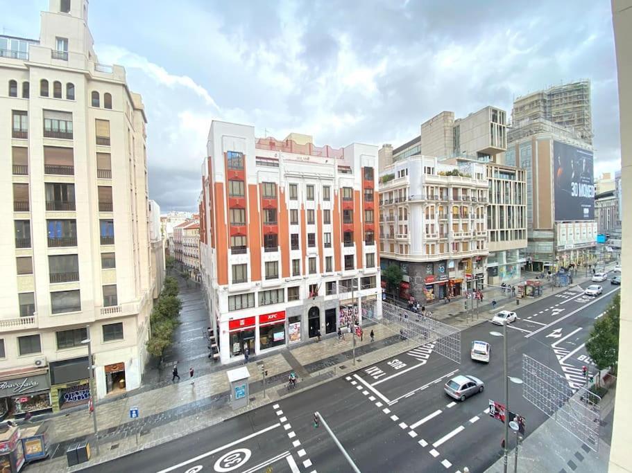 Apartamento En Gran Via De Madrid 45 4 Exteriör bild